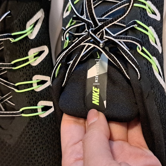 Mens 11 running shoes - Picture 3 of 8